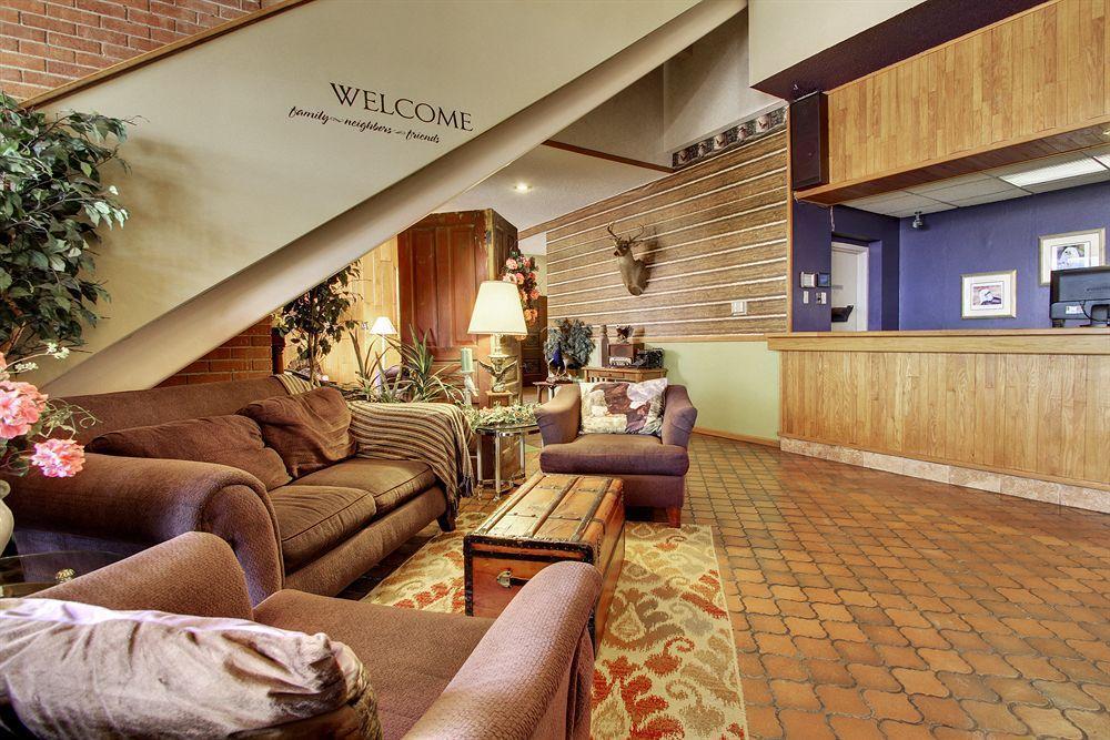 Eagle'S Nest Hotel & Conference Center 퀸시 외부 사진