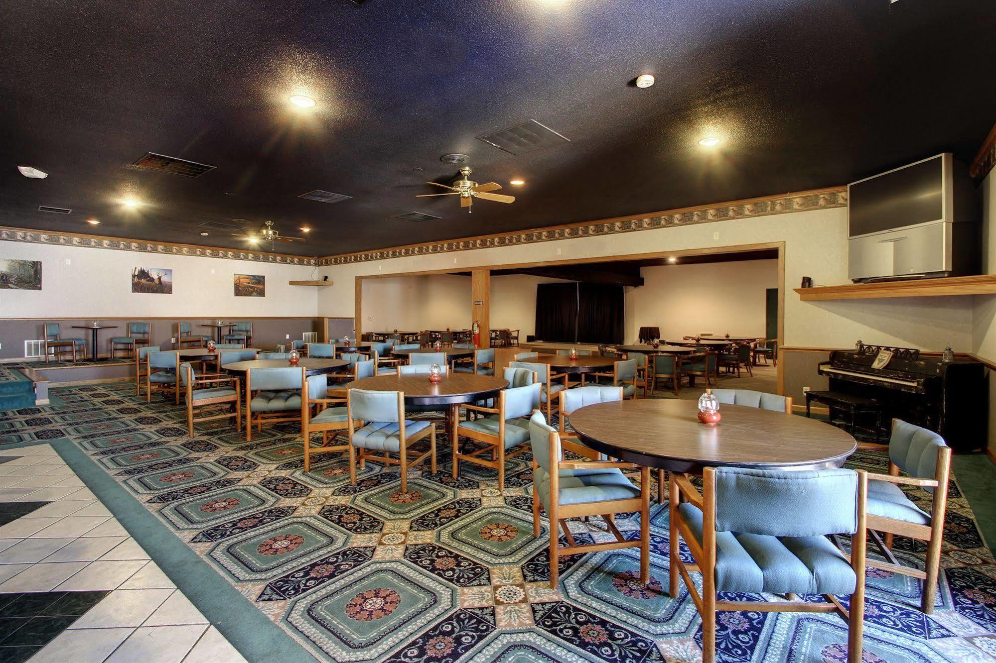 Eagle'S Nest Hotel & Conference Center 퀸시 외부 사진
